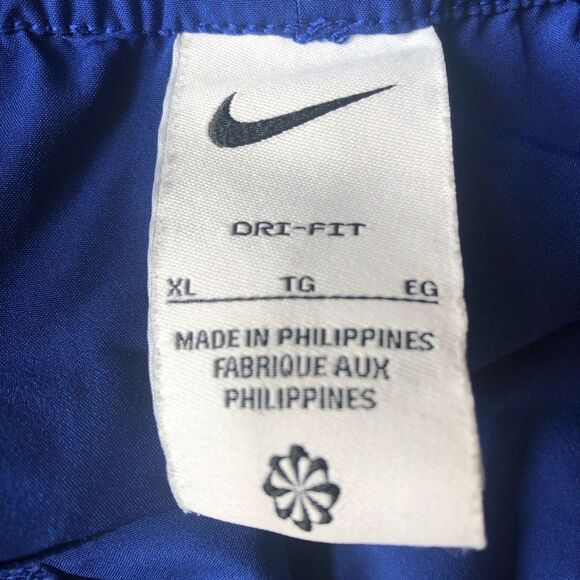 Nike Shorts - Picture 4 of 5